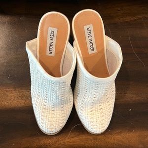 Steve Madden Leather Woven Platform Pumps